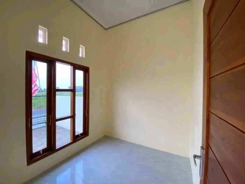 dijual rumah utara candi prambanan