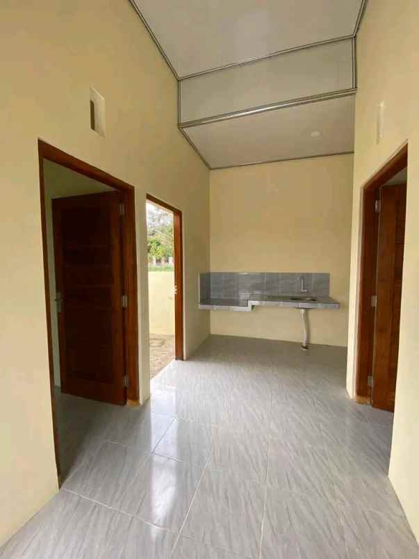 dijual rumah utara candi prambanan