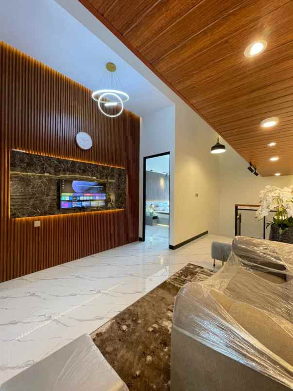 dijual rumah wedomartani krapyak sleman