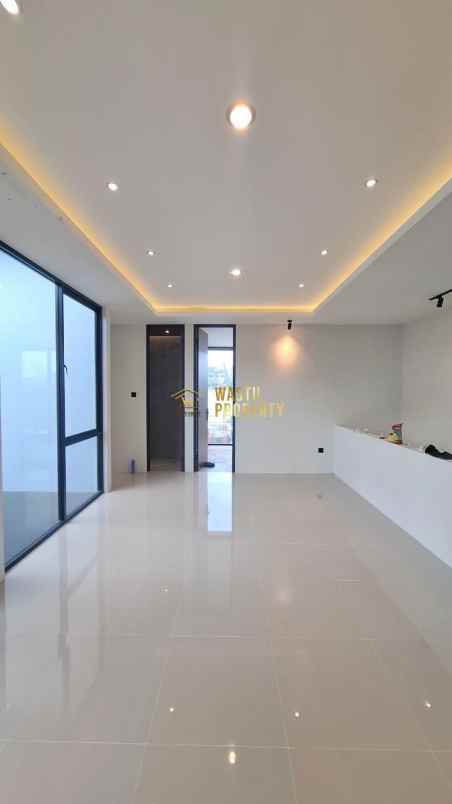 dijual rumah wedomartani ngemplak