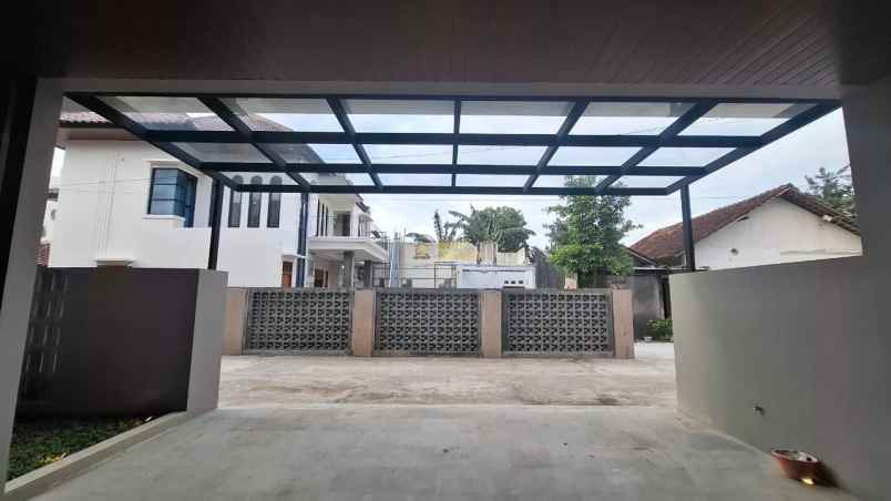 dijual rumah wedomartani ngemplak
