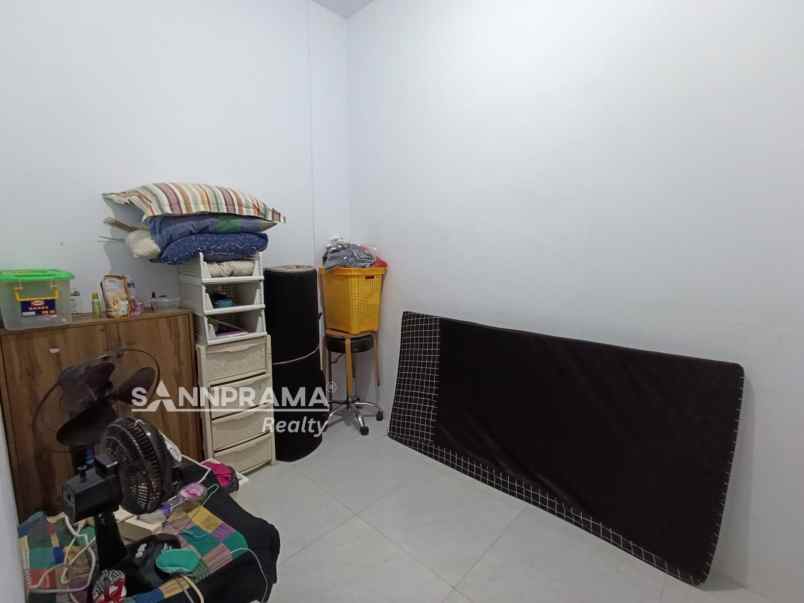 dijual rumah willa depok asri depok