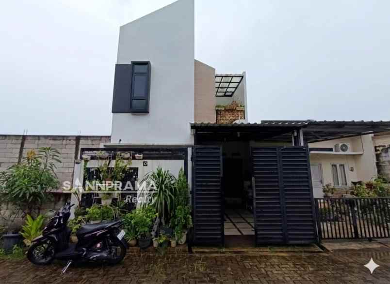 dijual rumah willa depok asri depok