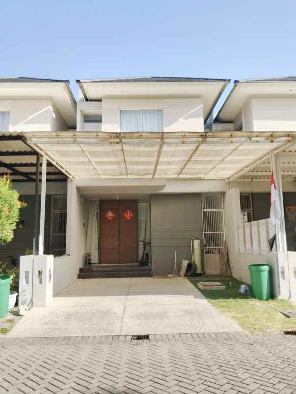 dijual rumah wisata bukit mas