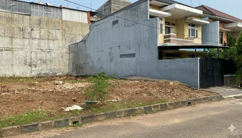 dijual tanah janur kuning 1 kelapa dua