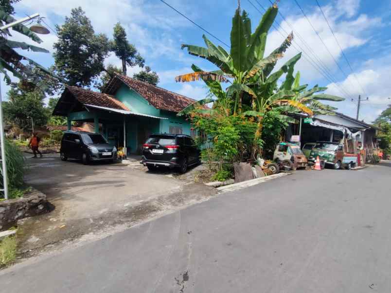 dijual tanah jl kebon agung margodadi