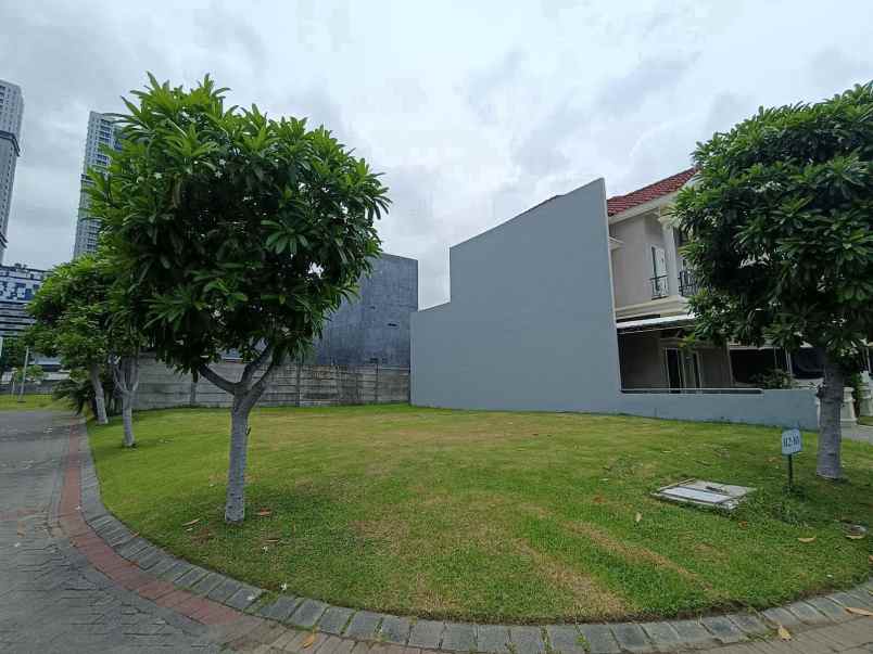 dijual tanah pakuwon city