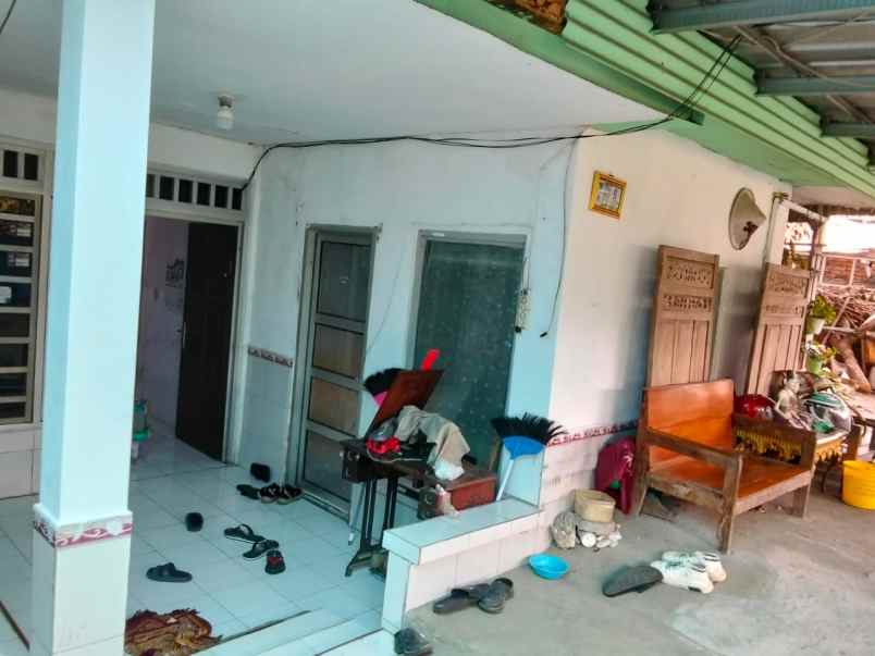 dijual tanah tb simatupang gedong pasar