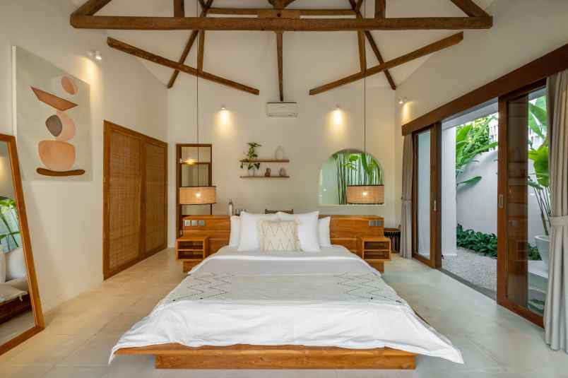dijual villa jl pantai batu bolong no