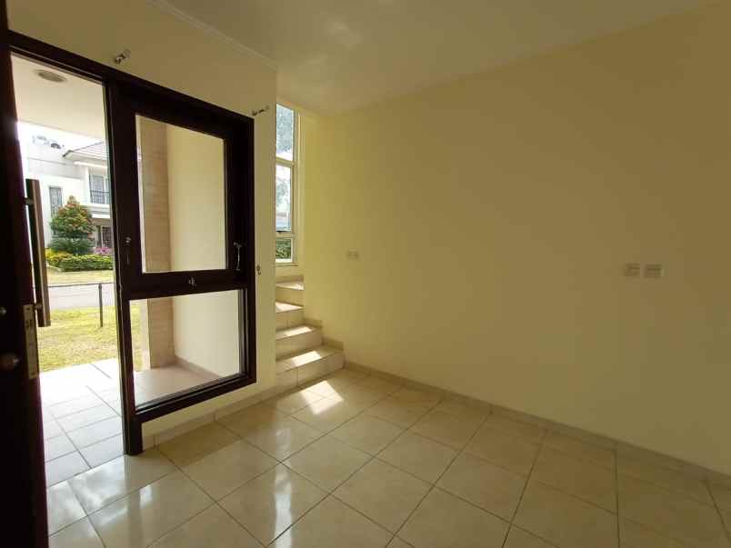 disewa rumah suvarna sutera cluster citra