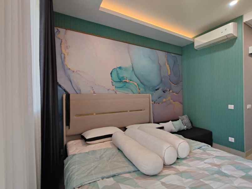 disewakan apartemen ciputra world mayjend sungkono