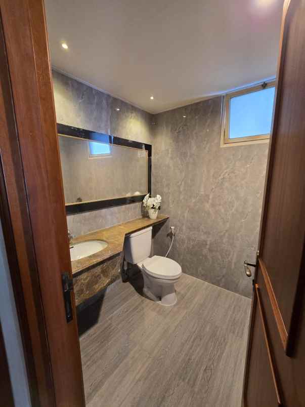 disewakan apartemen puri casablanca nyaman dan aman