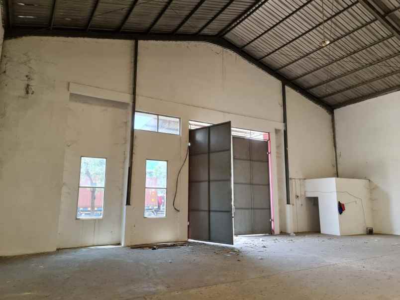 disewakan gudang manyar mas karimun gresik
