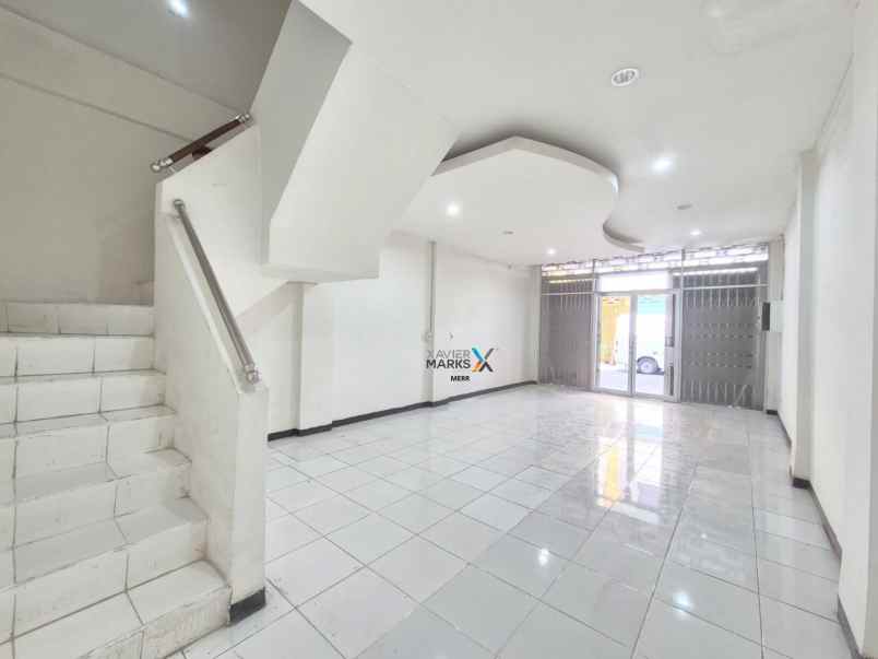 disewakan murah ruko di klampis square siap pakai