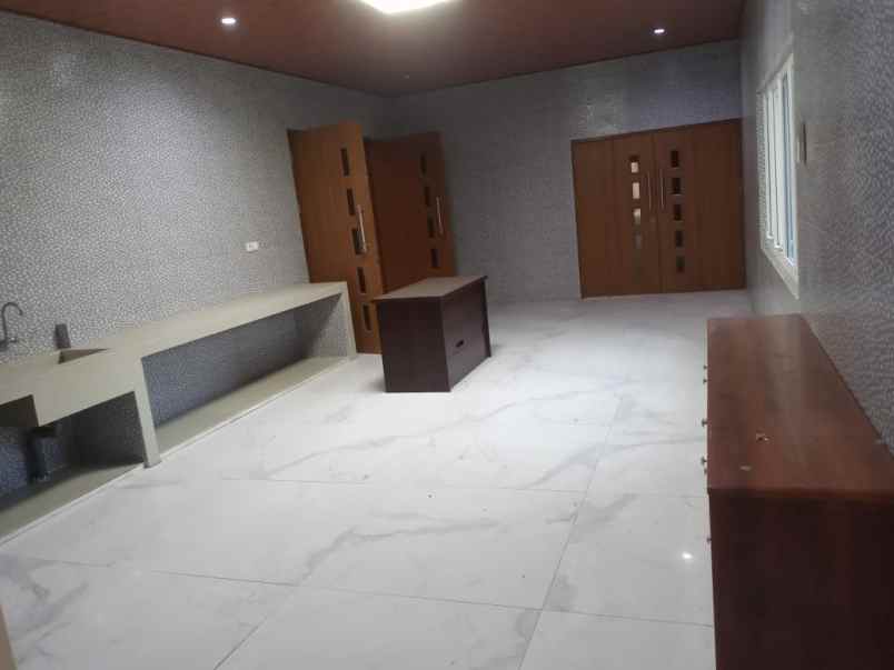 disewakan ruko gudang kantor kudus