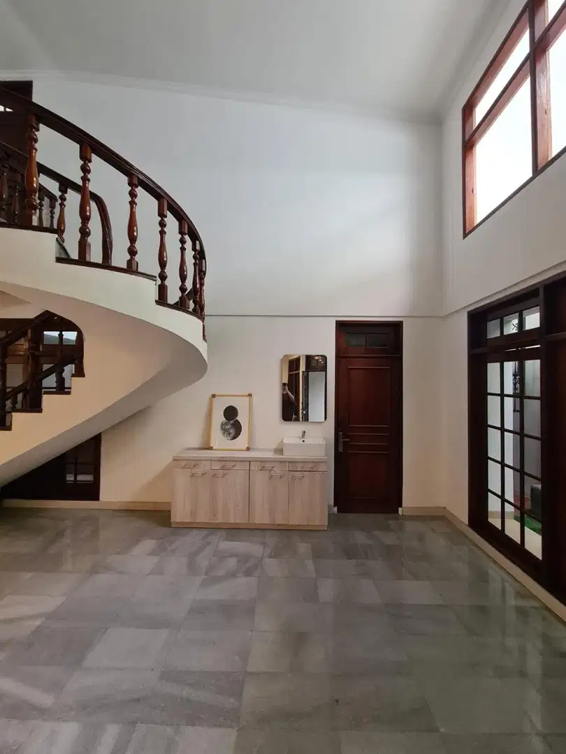 disewakan rumah blok m