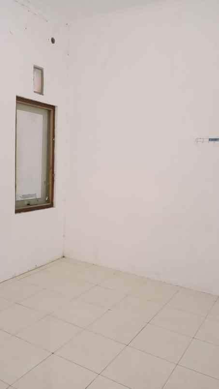 disewakan rumah bulusan tembalang