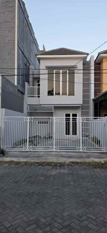 disewakan rumah bumi marina emas