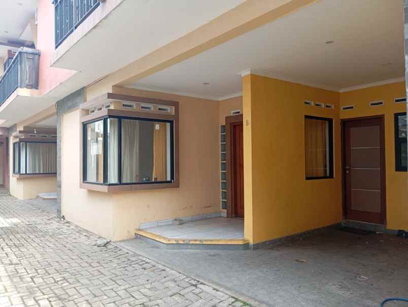 disewakan rumah cijerokaso