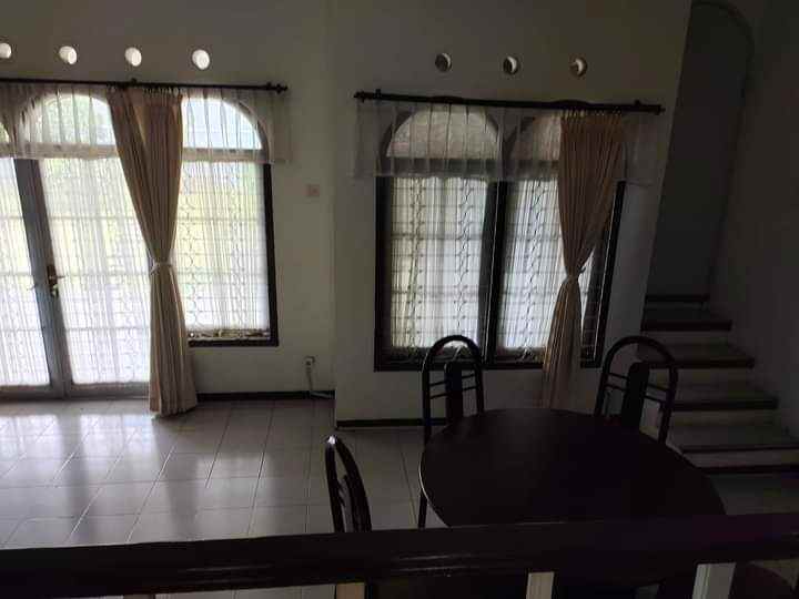 disewakan rumah cipaku