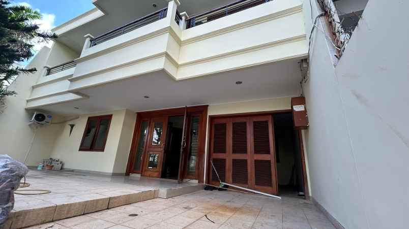 disewakan rumah janur elok kelapa gading