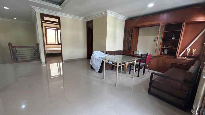 disewakan rumah janur elok kelapa gading