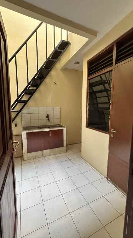 disewakan rumah janur elok kelapa gading