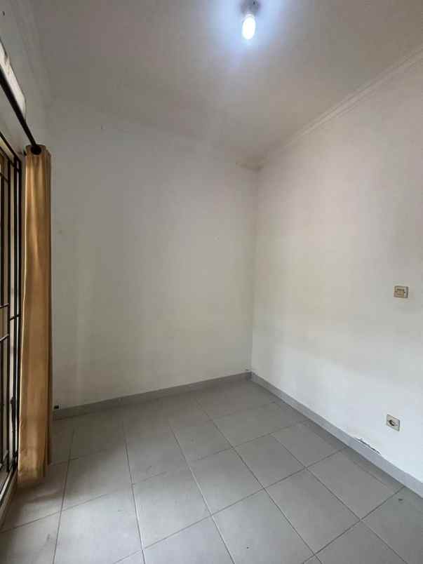 disewakan rumah jl wr supratman h saiyan