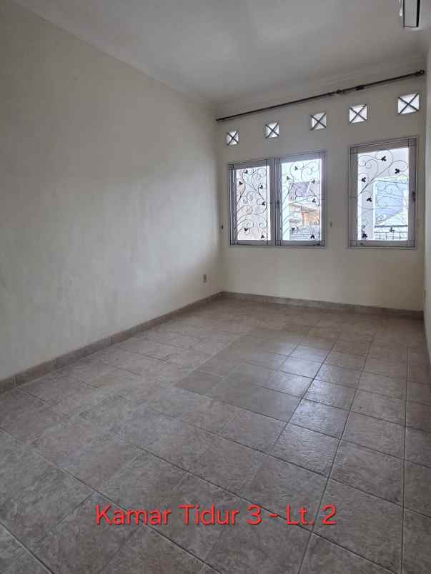 disewakan rumah kelapa gading