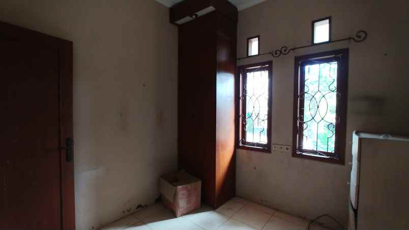 disewakan rumah komplek selaras sariwangi