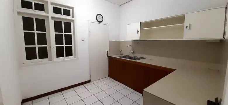 disewakan rumah lebak bulus