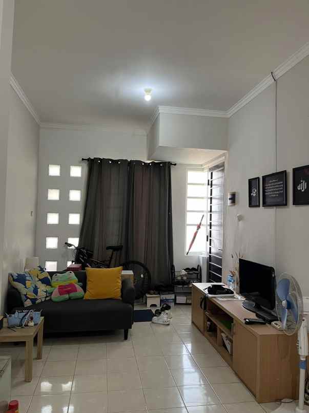 disewakan rumah perumahan cibubur country