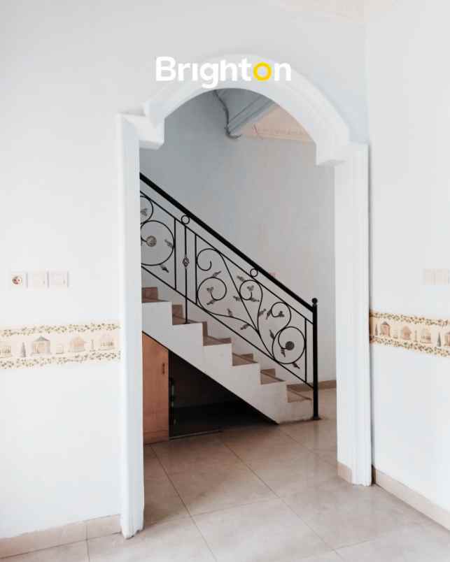 disewakan rumah tanjung duren barat