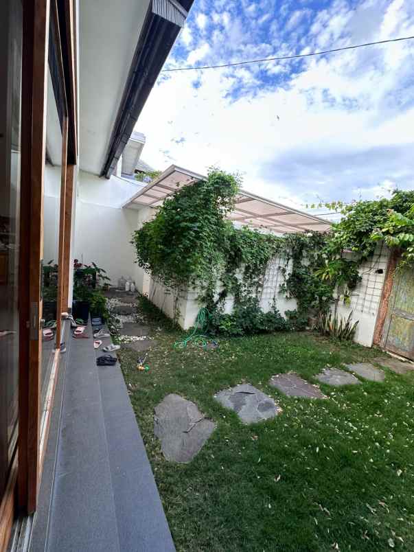 disewakan villa di tunggak bingin sanur denpasar bali