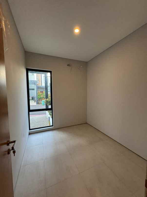 for sale new house setraduta bandung