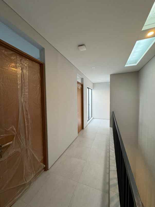 for sale new house setraduta bandung