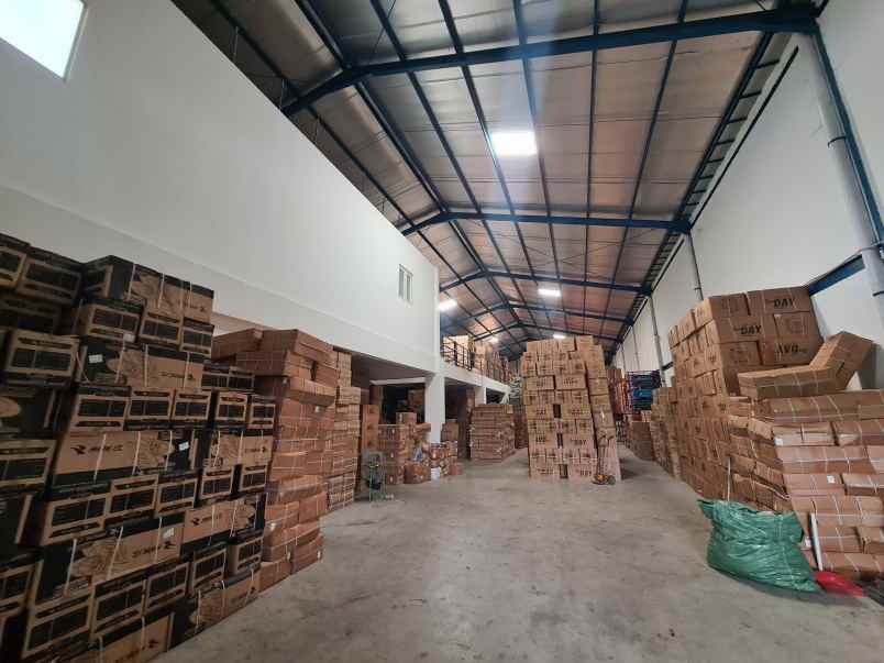 gudang bagus siap pakai komplek sirie lingkar timur
