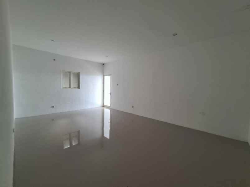 gudang bagus siap pakai komplek sirie lingkar timur