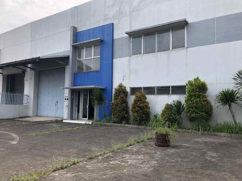 gudang di delta silicon 5 cikarang pusat bekasi