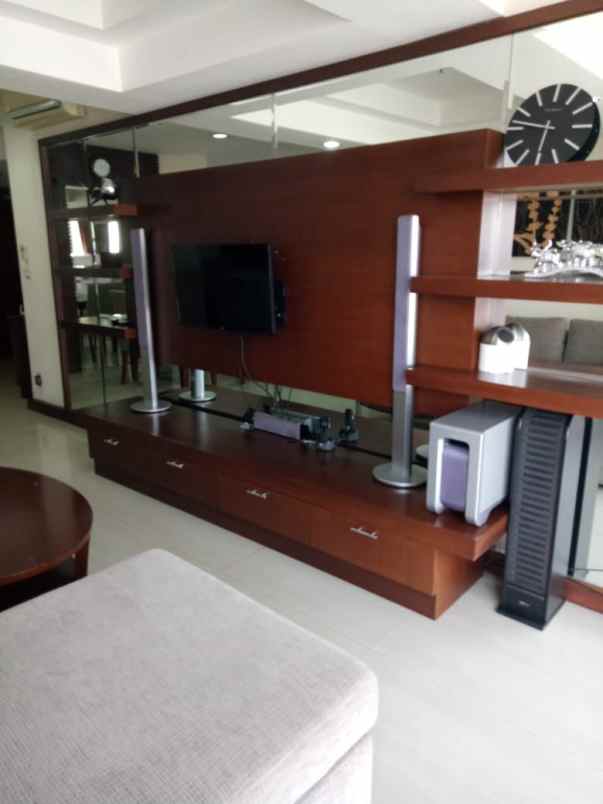 jual condominium taman anggrek jak bar