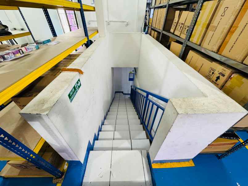 jual ruko 3 lantai gandeng