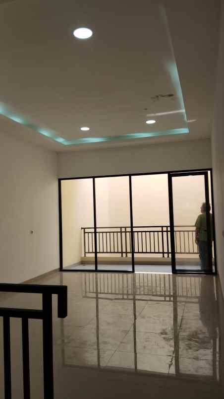 jual rumah baru taman ratu jak bar