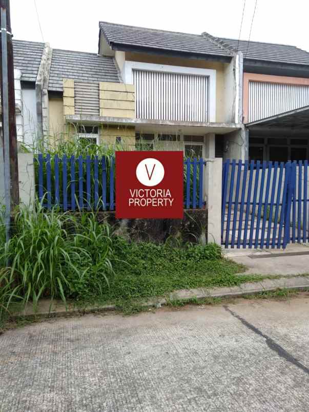 jual rumah bukit golf riverside cibubur perlu renovasi