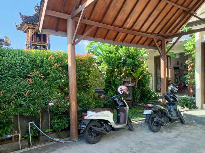 jual rumah dekat kerobokan bali