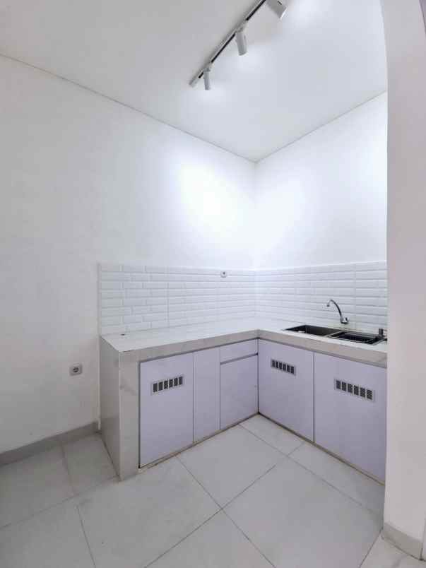 jual rumah siap huni baru renovasi di pamulang