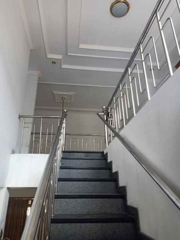 jual rumah siap huni cigadung sayap dago kota bandung