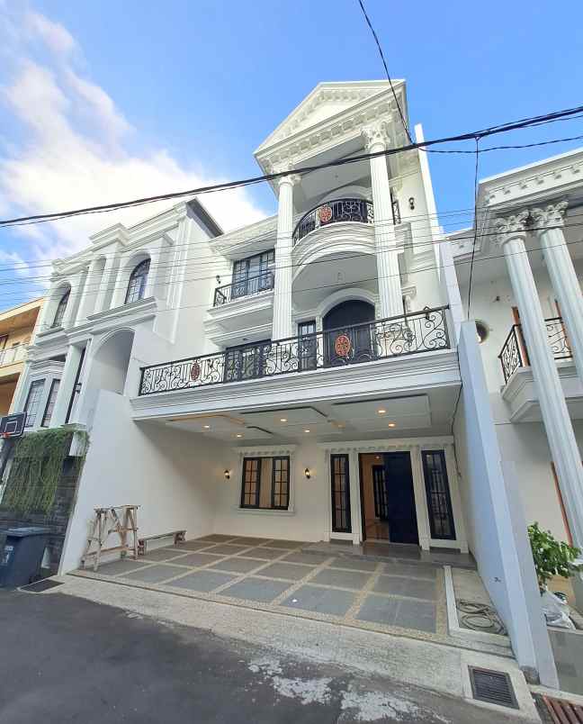 jual rumah siap huni di kebagusan jakarta selatan