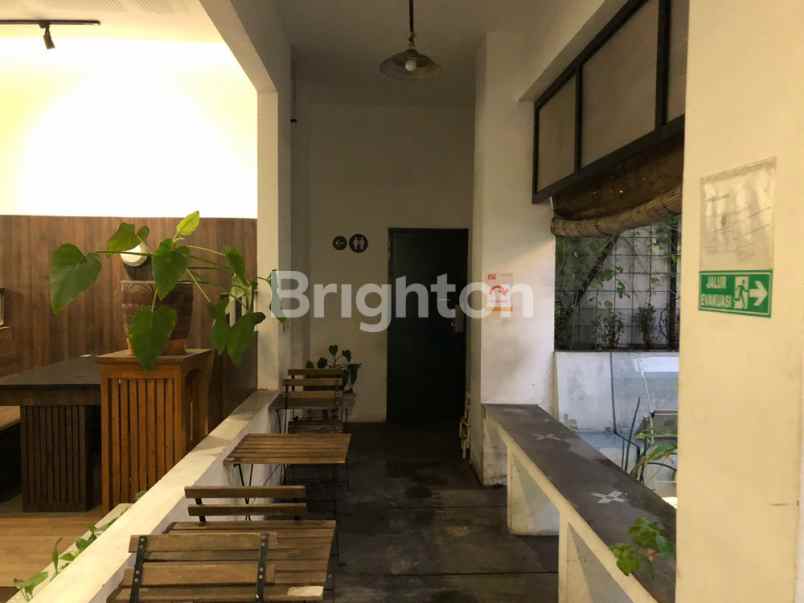 kanex resto rungkut kidul industri