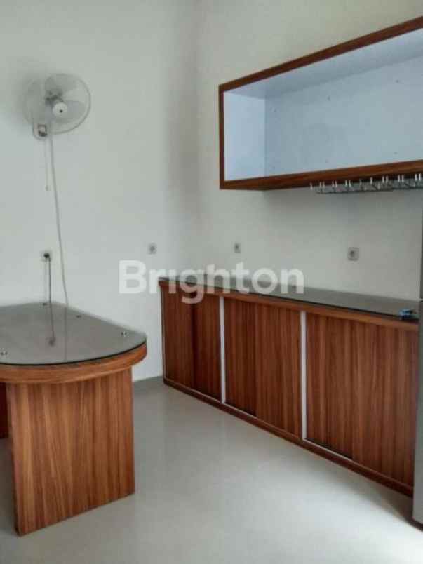 klampis semolo dekat merr surabaya