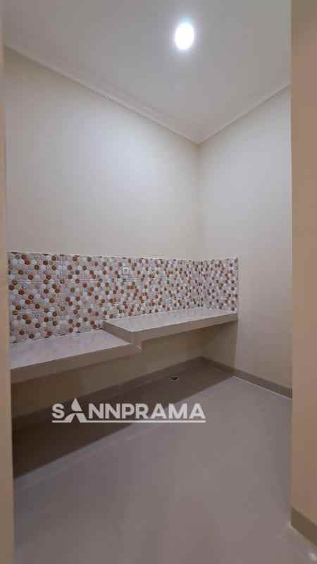 mini cluster 2 lantai kalibaru cilodong qnr tharin